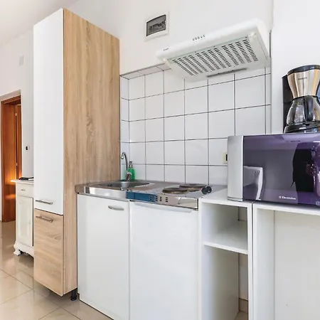 Vakantiehuis Luxurious In *