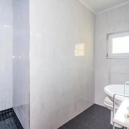 Semesterbostad Luxurious In