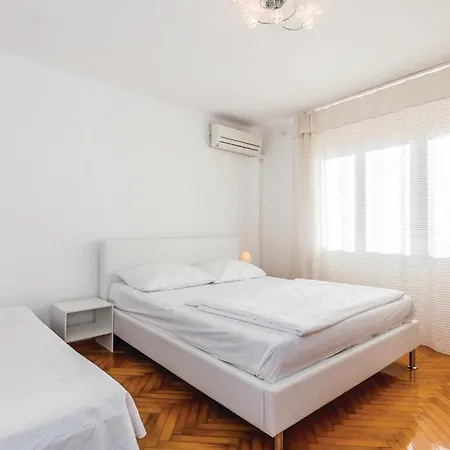 Holiday home In With Kitchen Opatija