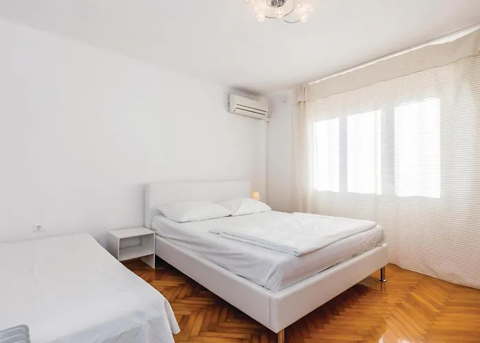 Semesterbostad 4 Bedroom Cozy In Opatija